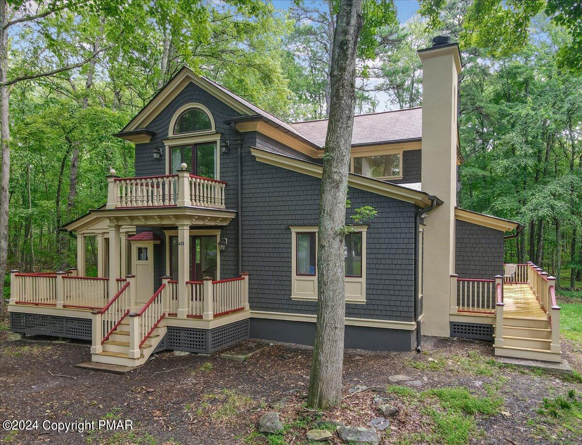 429 Underhill Drive