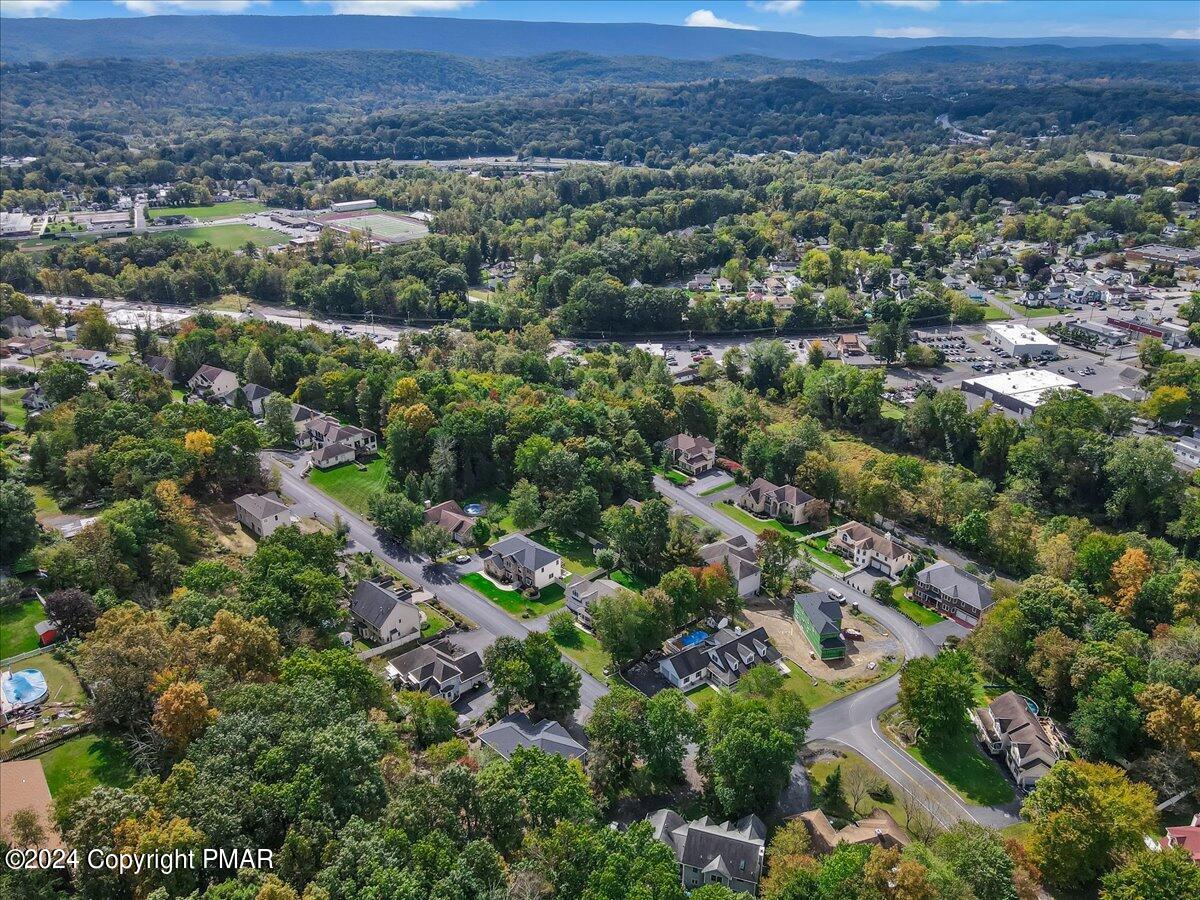 326 Edgemont Road