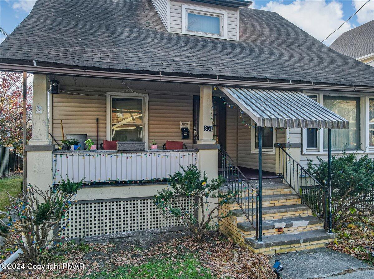 851 Scott Street