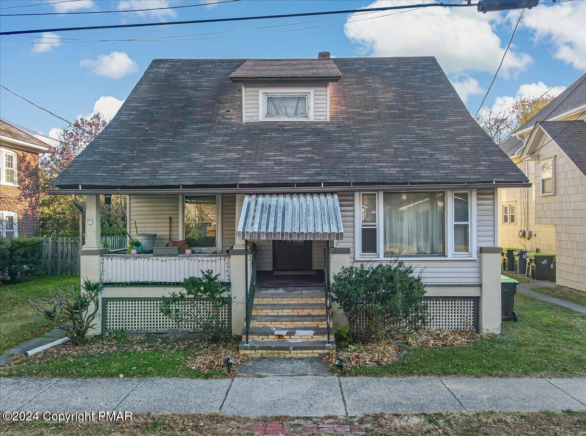 851 Scott Street