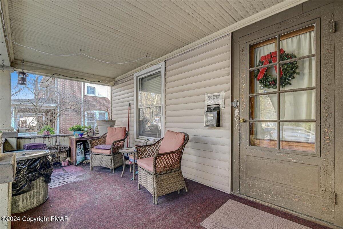 851 Scott Street