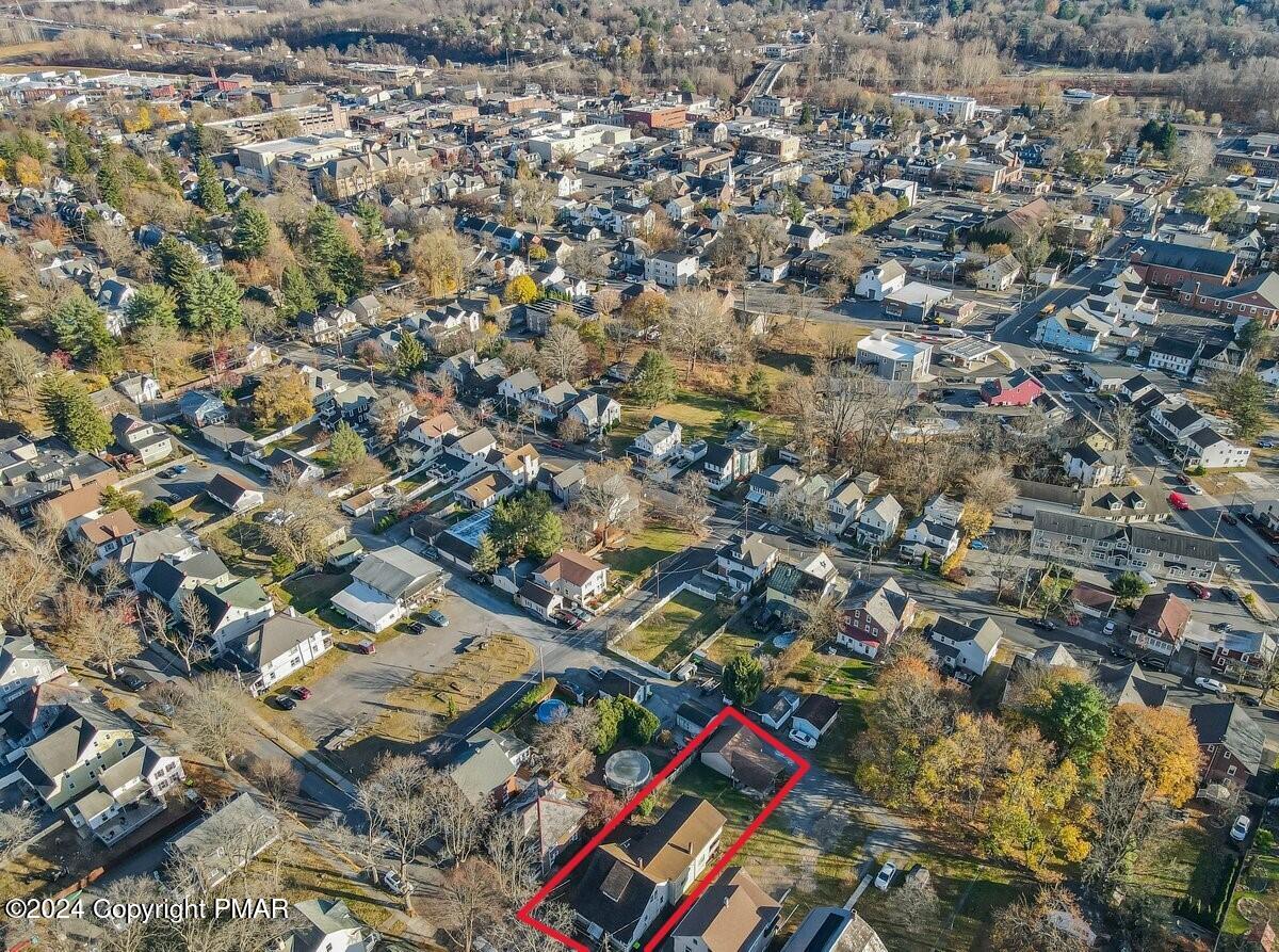 851 Scott Street