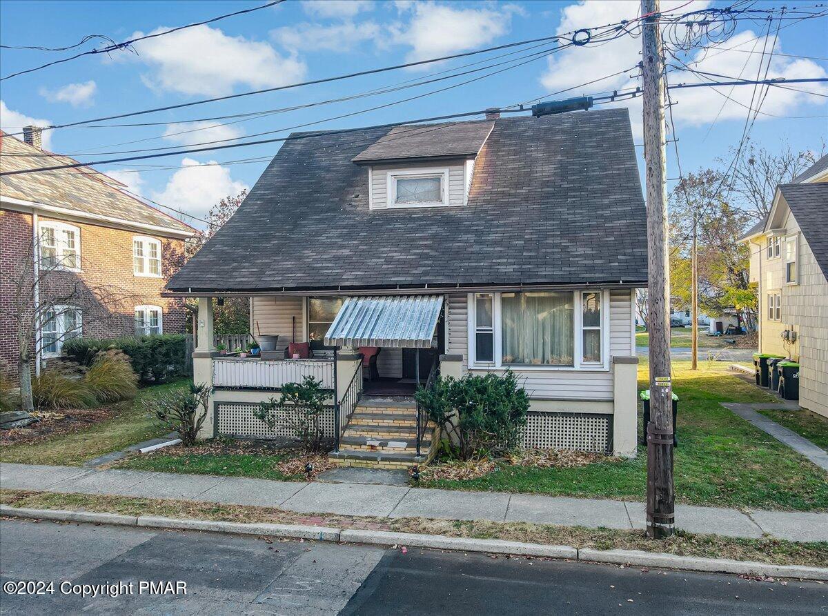 851 Scott Street