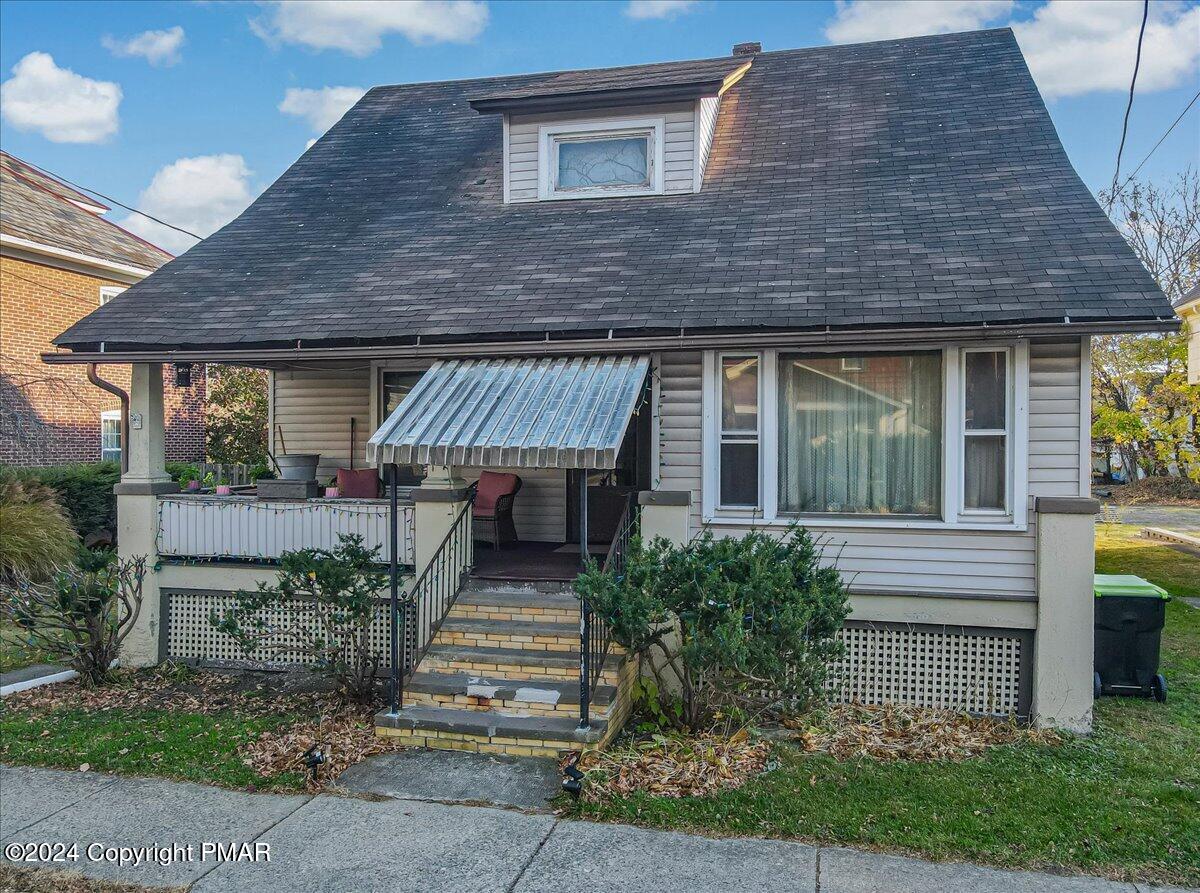 851 Scott Street