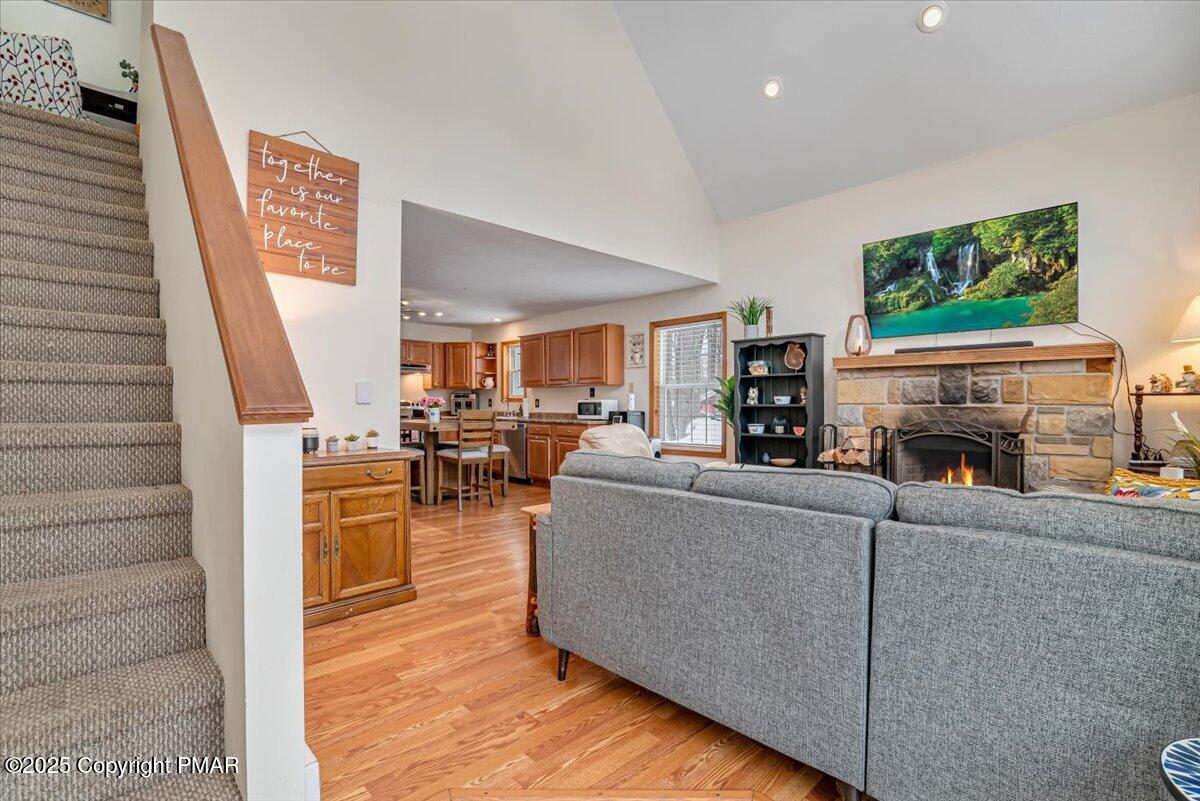 2126 Totem Tr Trail