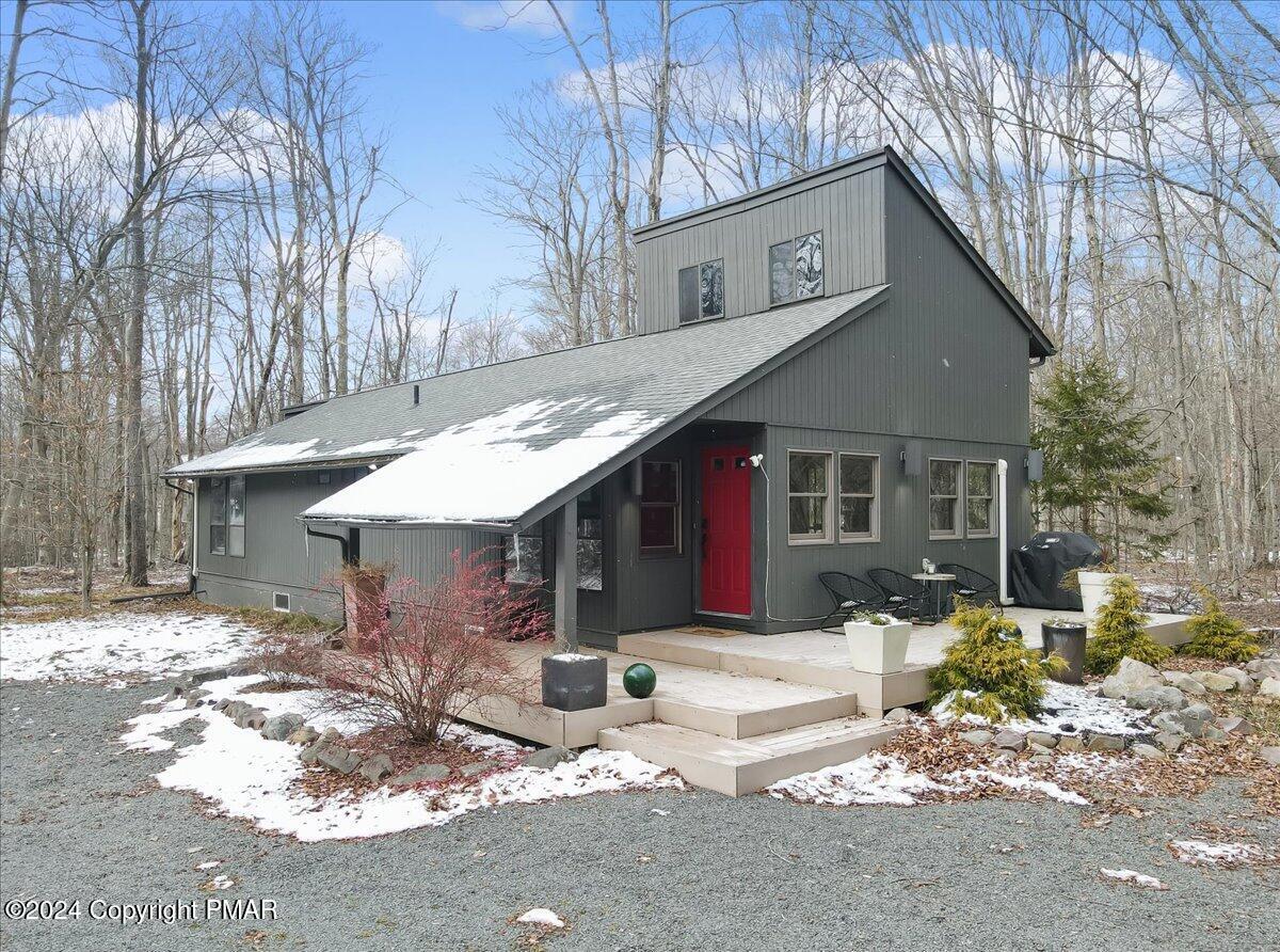 132 Leatherstocking Lane