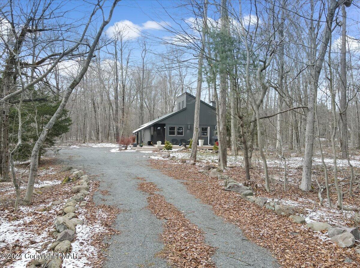 132 Leatherstocking Lane