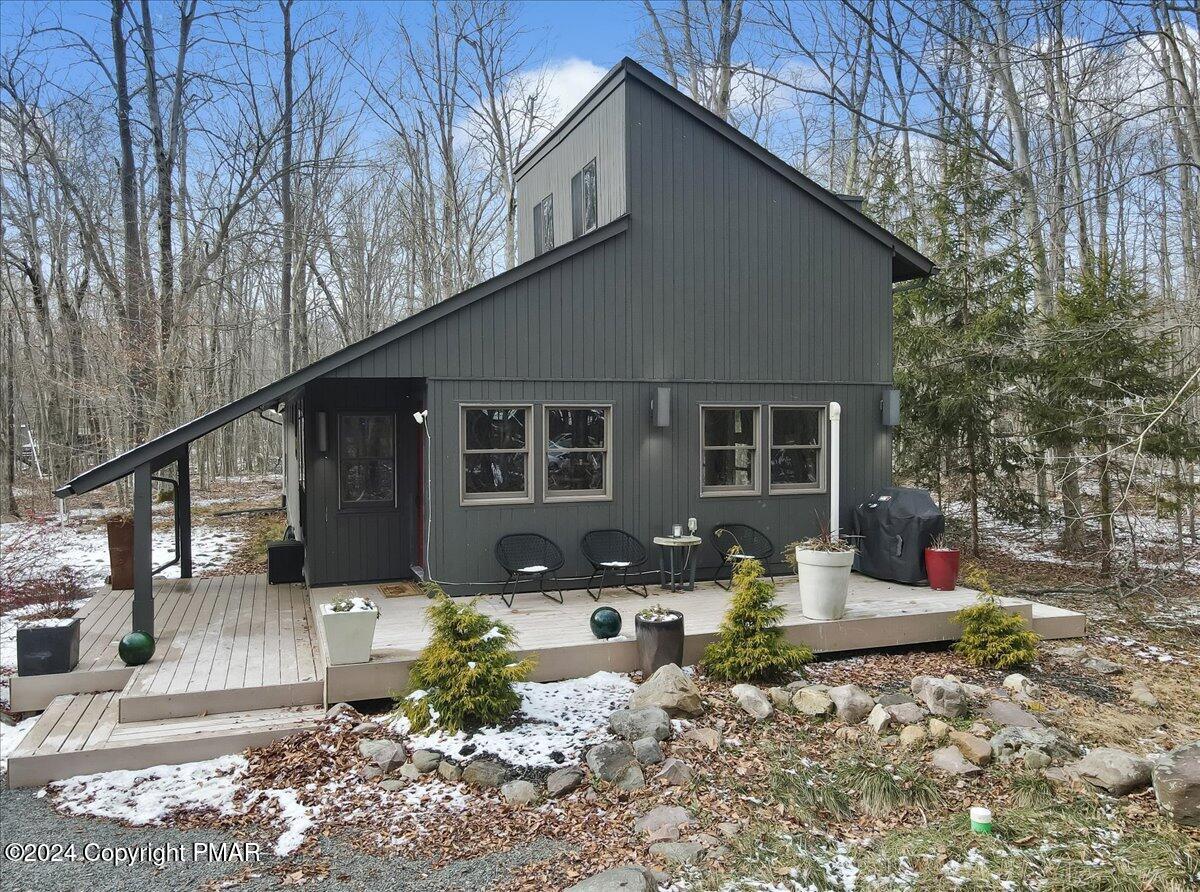 132 Leatherstocking Lane
