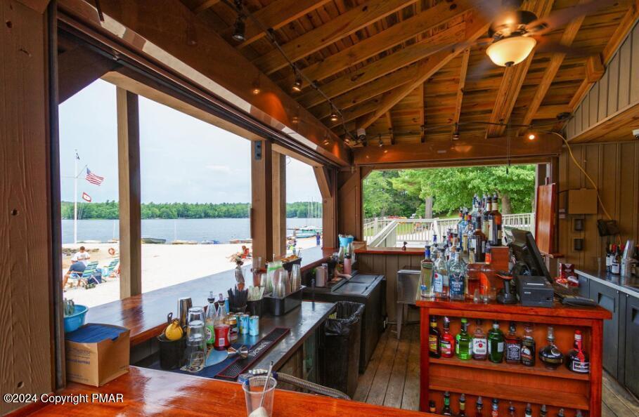 132 Leatherstocking Lane