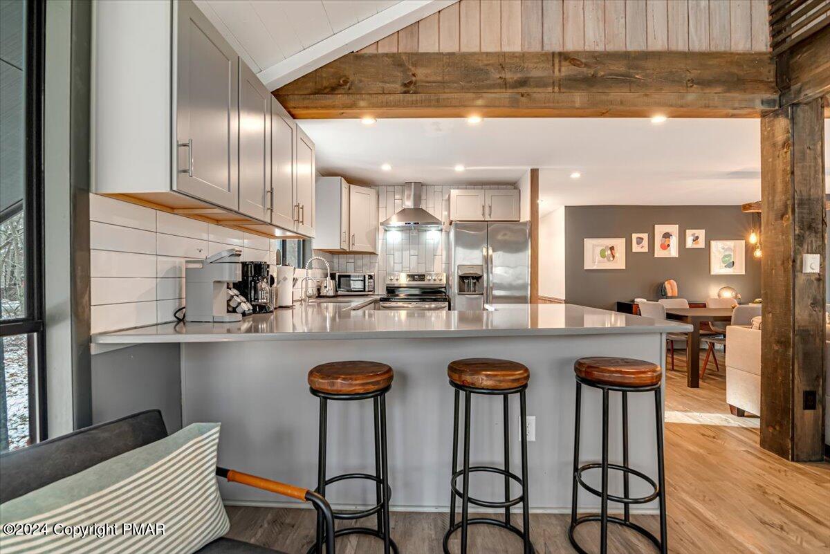 132 Leatherstocking Lane