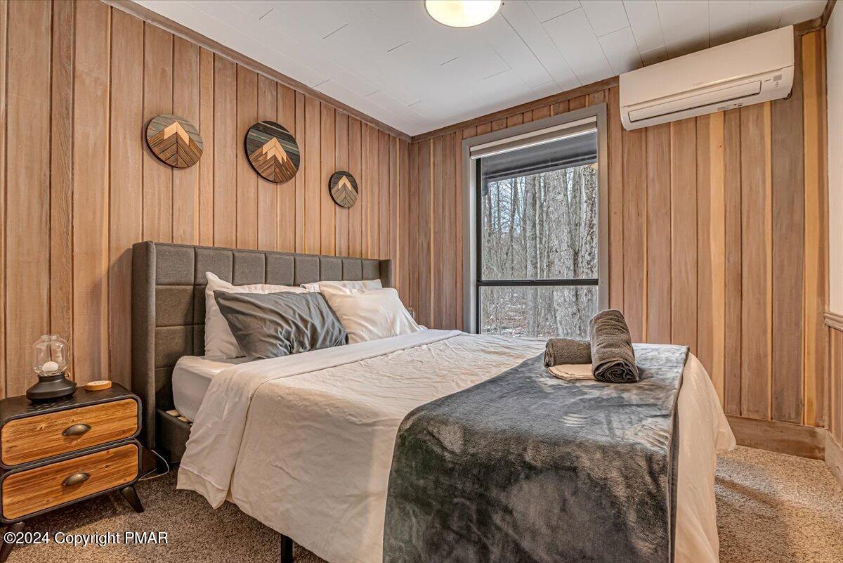 132 Leatherstocking Lane