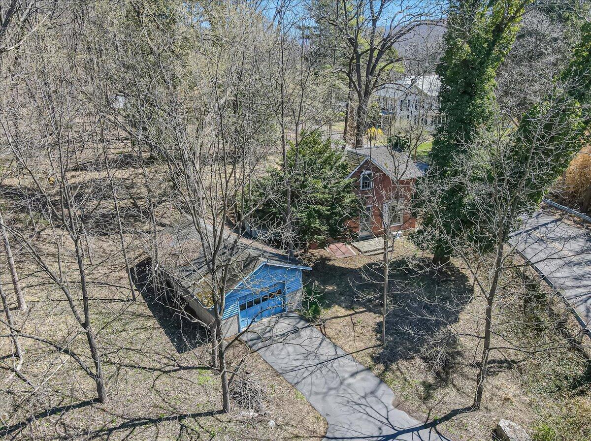 704 Bangor Mountain Road