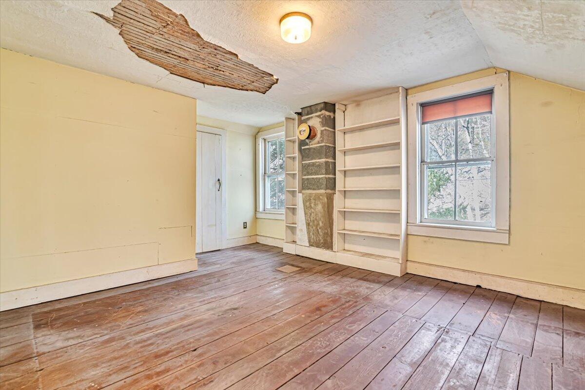 704 Bangor Mountain Road