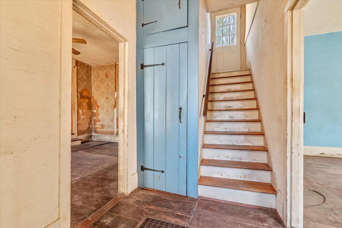 704 Bangor Mountain Road