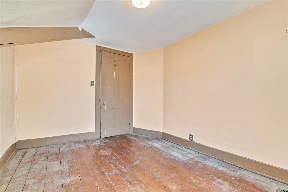 704 Bangor Mountain Road