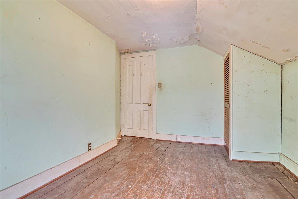704 Bangor Mountain Road