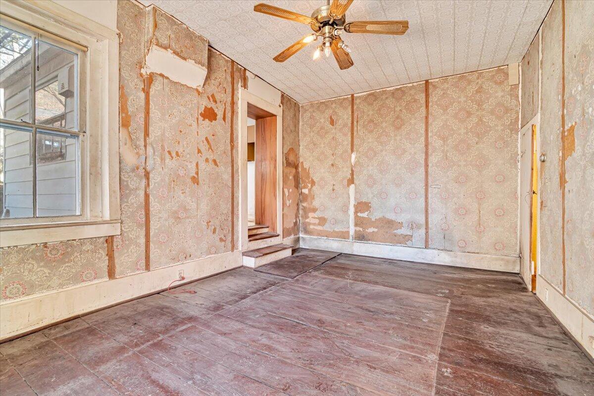 704 Bangor Mountain Road