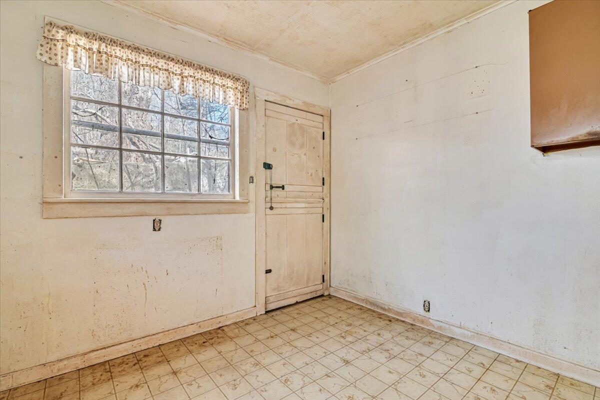 704 Bangor Mountain Road