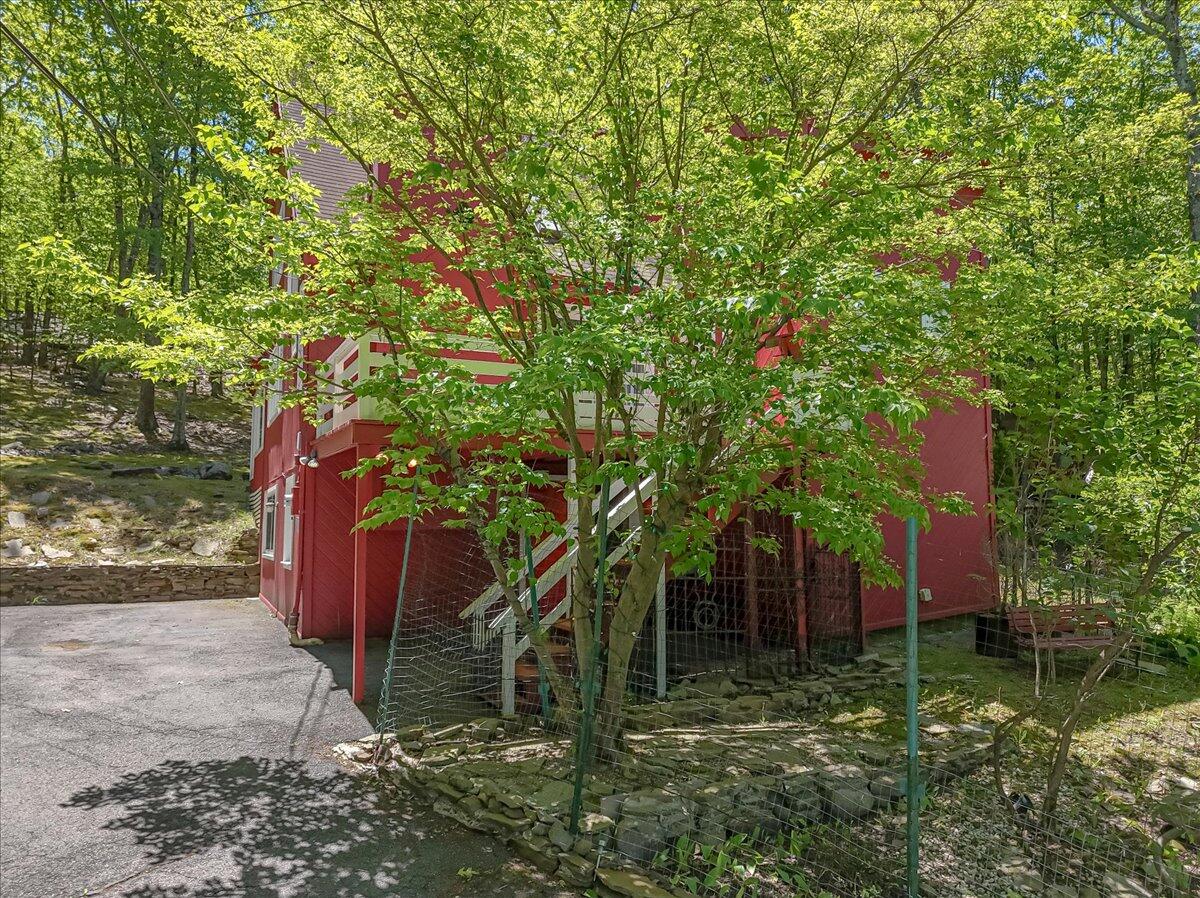 1149 Kensington Drive