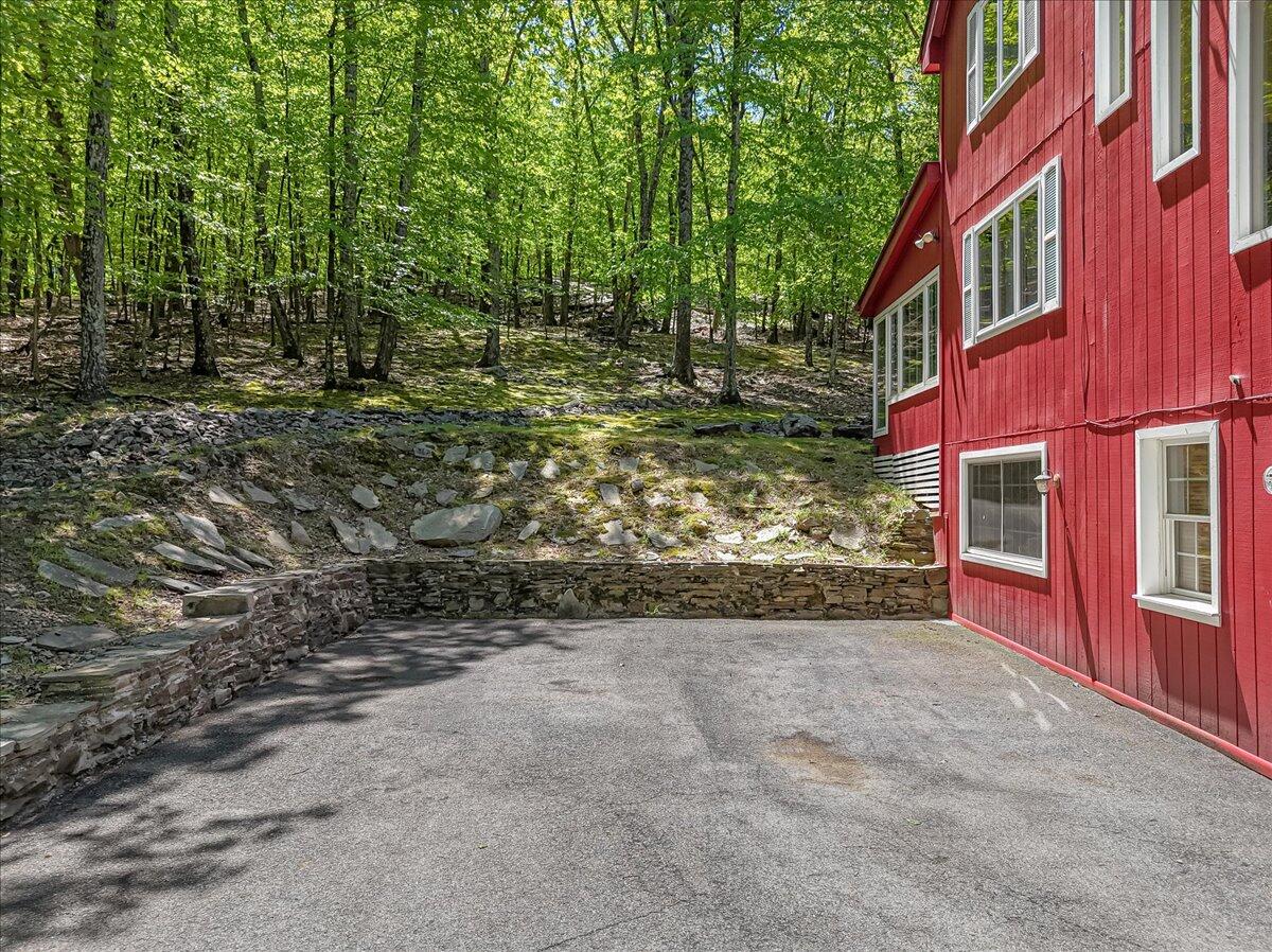 1149 Kensington Drive