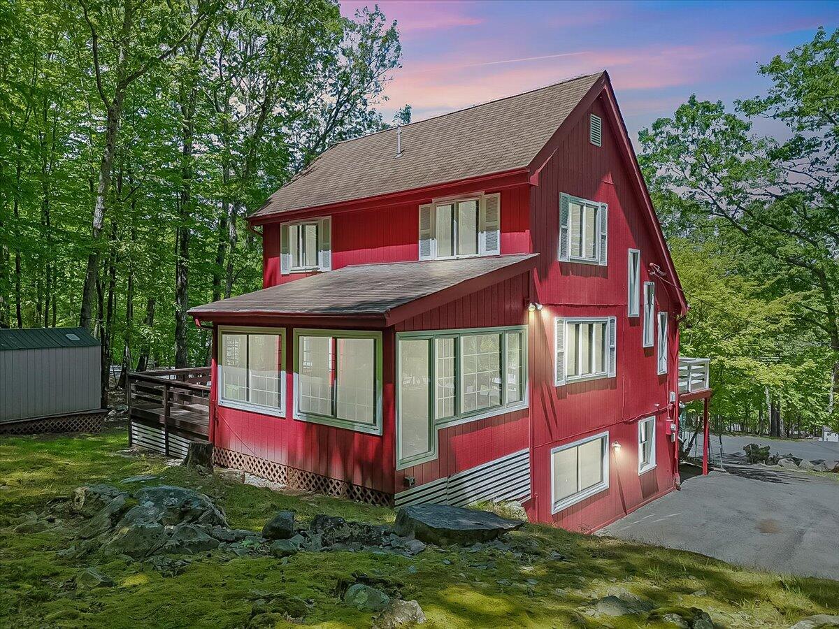 1149 Kensington Drive