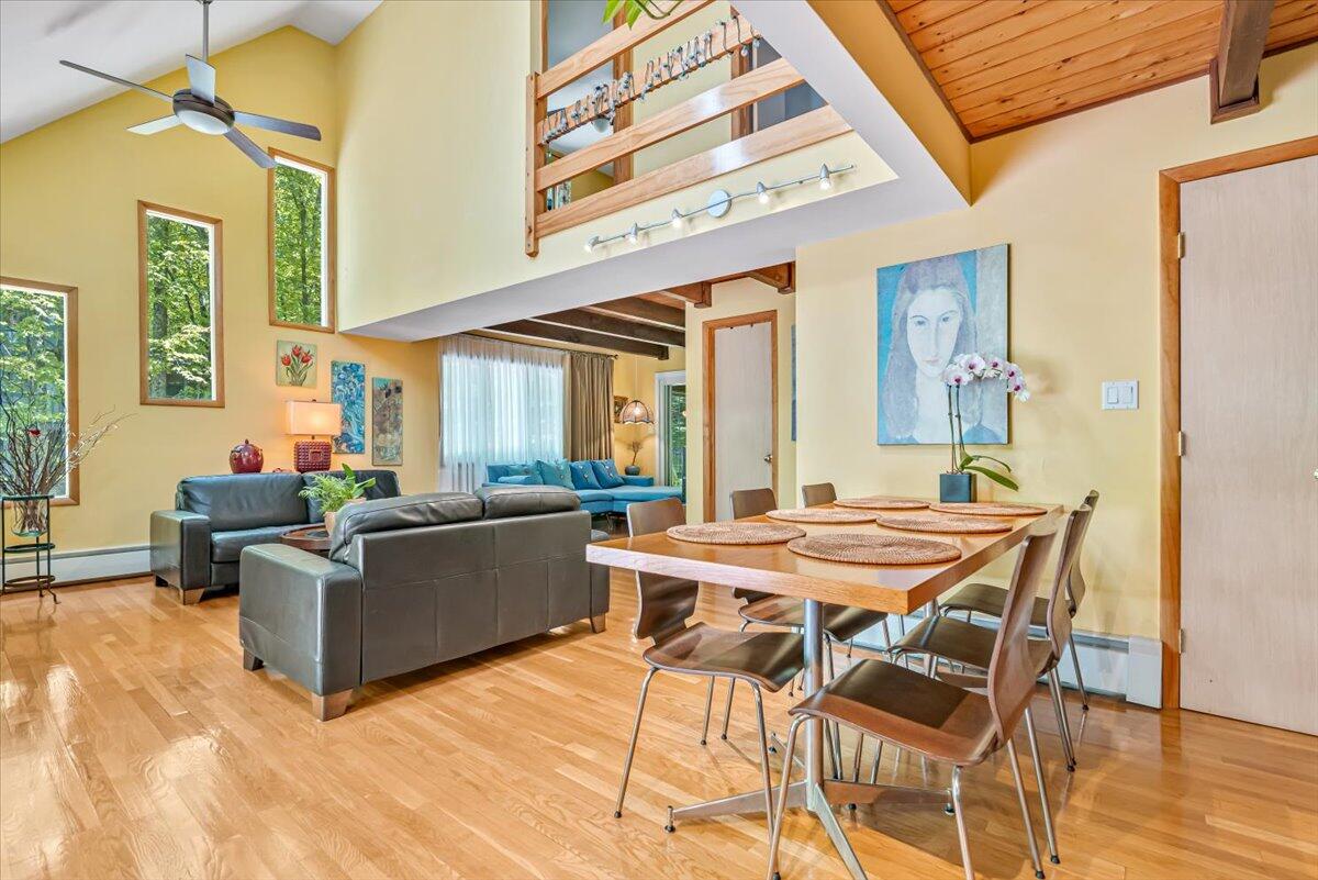 1149 Kensington Drive