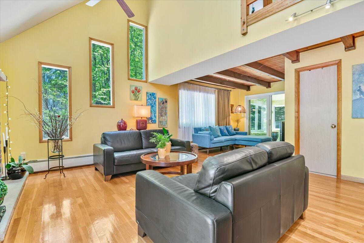 1149 Kensington Drive