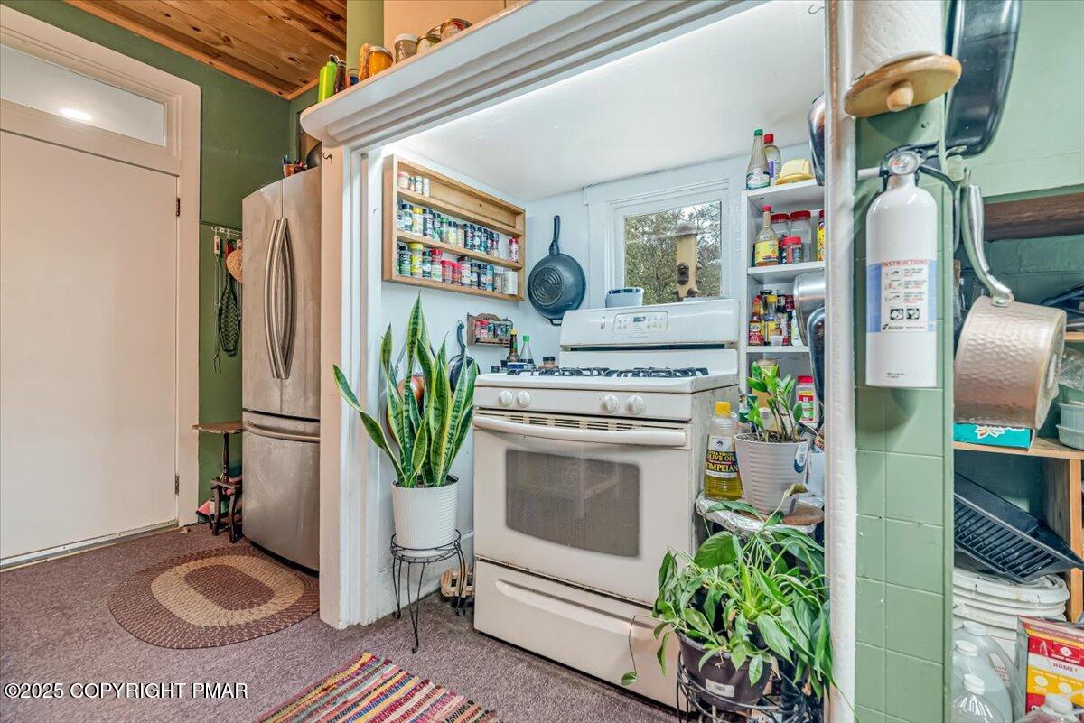 219 Summit Avenue