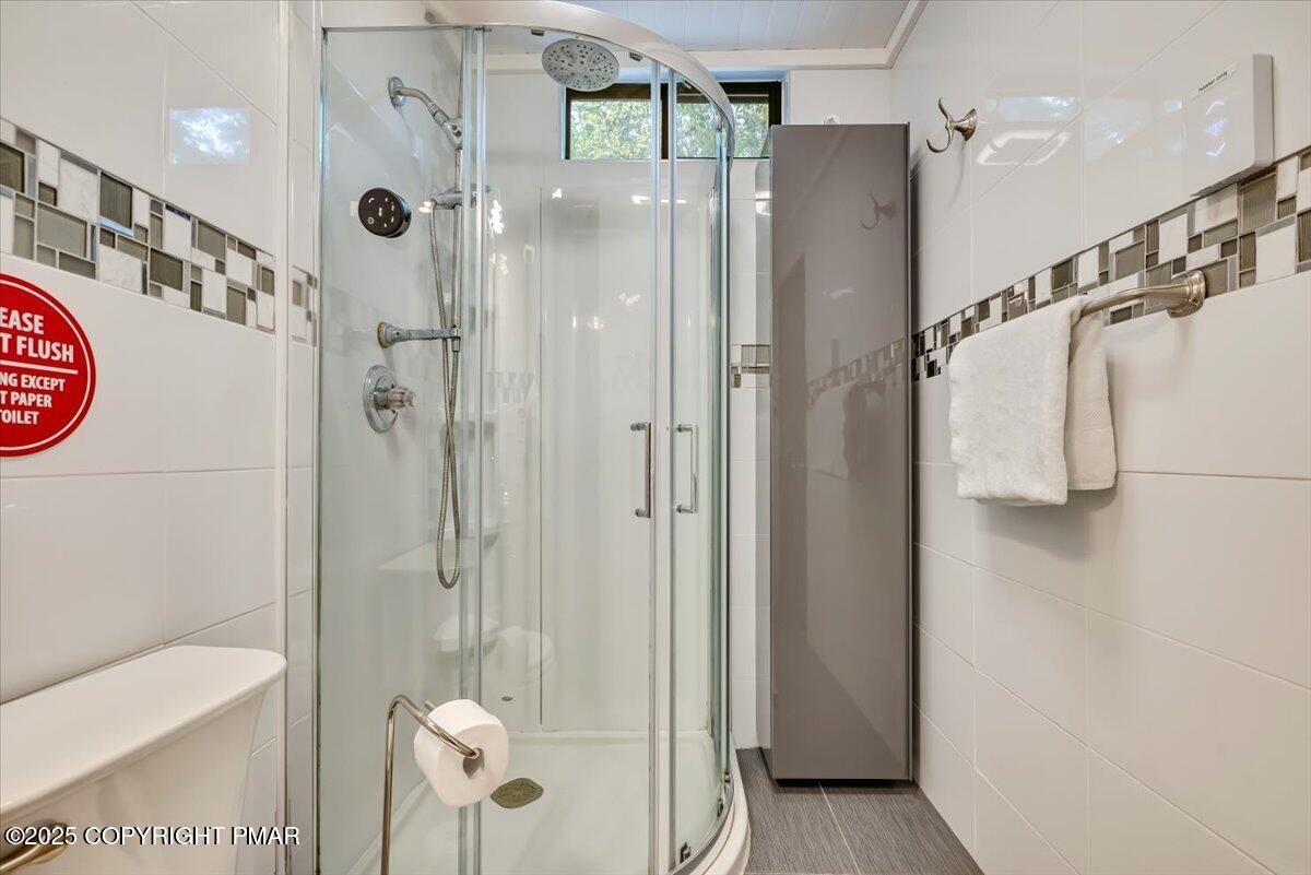 2108 Scarborough Way