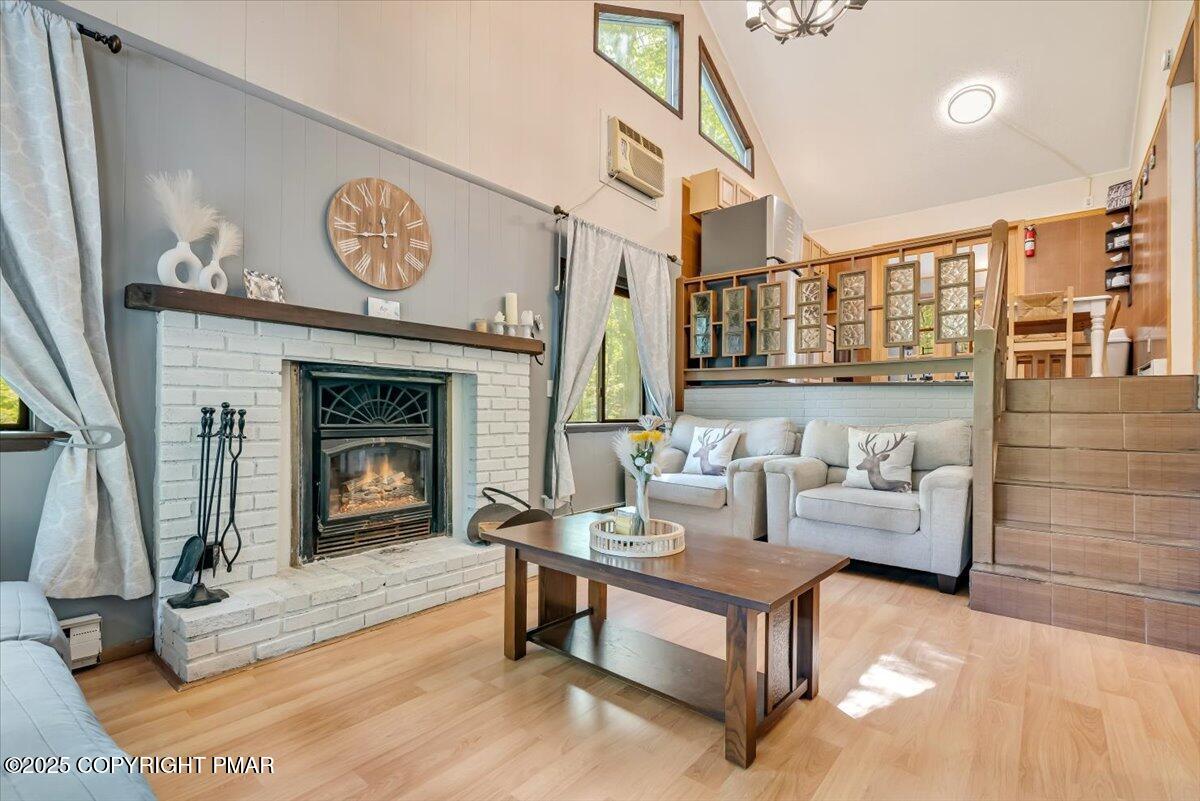 2108 Scarborough Way