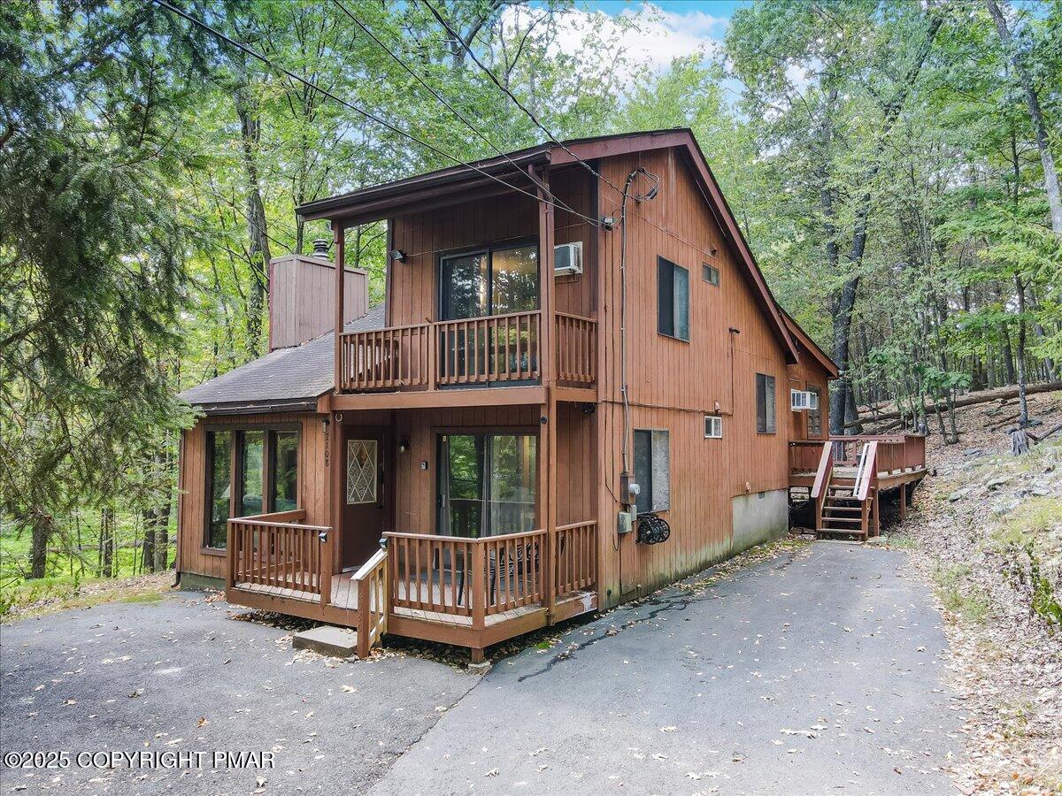 2108 Scarborough Way