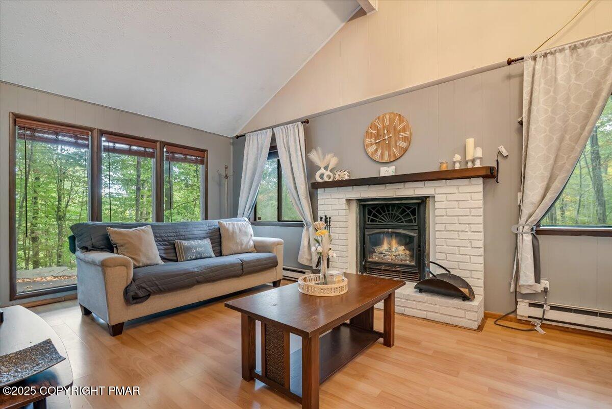 2108 Scarborough Way