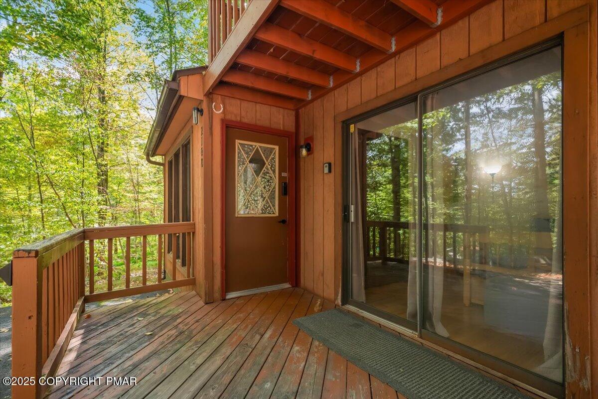 2108 Scarborough Way