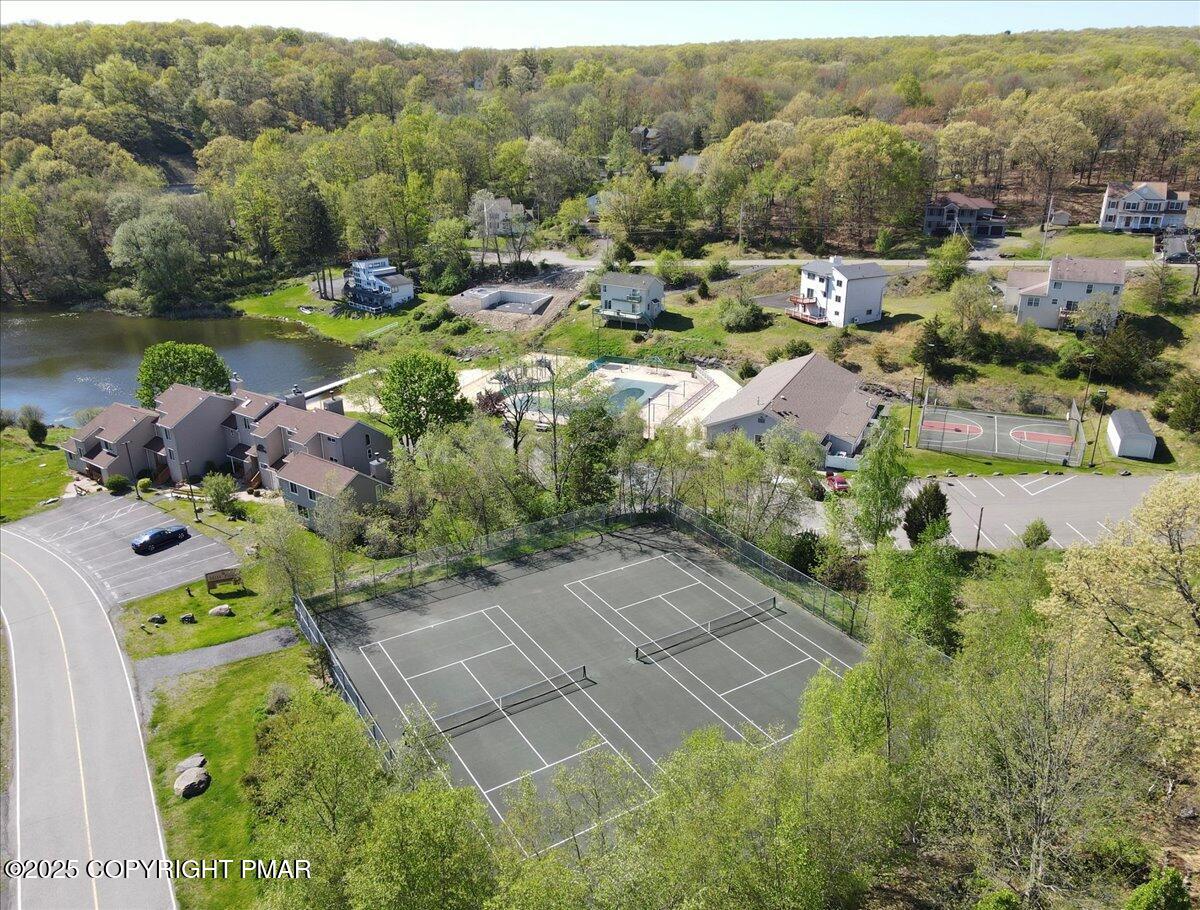 2108 Scarborough Way