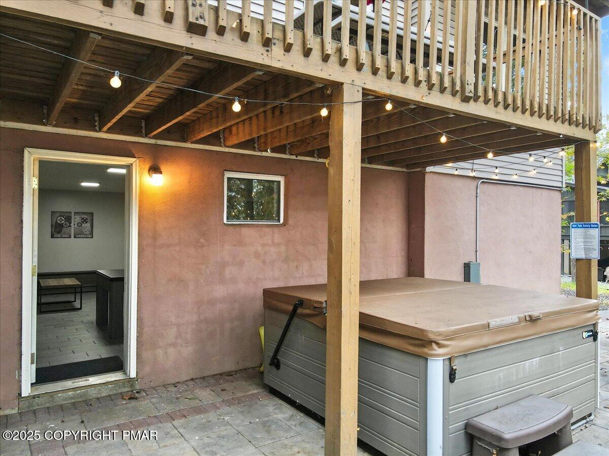 445 Hyland Drive