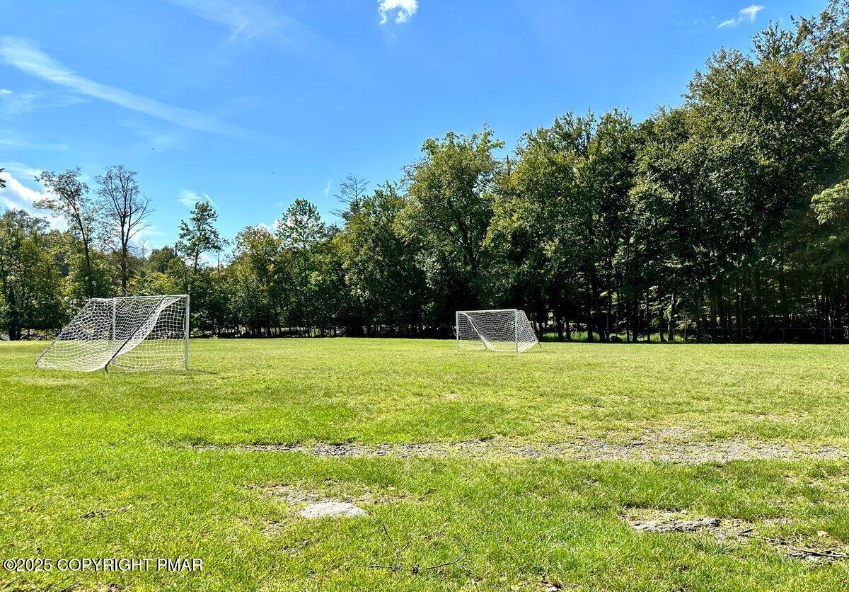 445 Hyland Drive