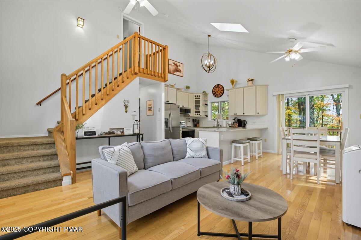 445 Hyland Drive