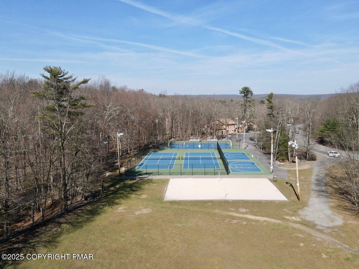 445 Hyland Drive