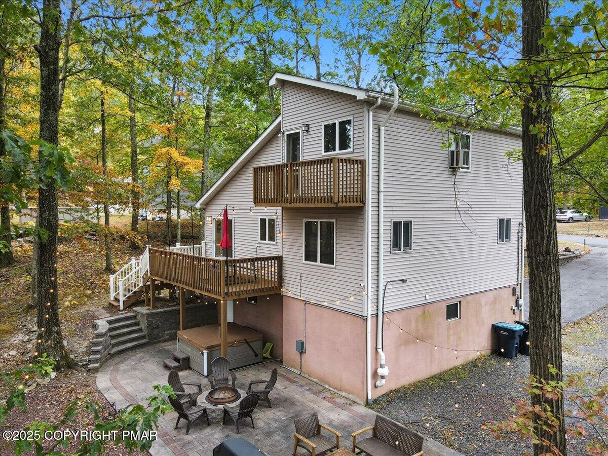 445 Hyland Drive