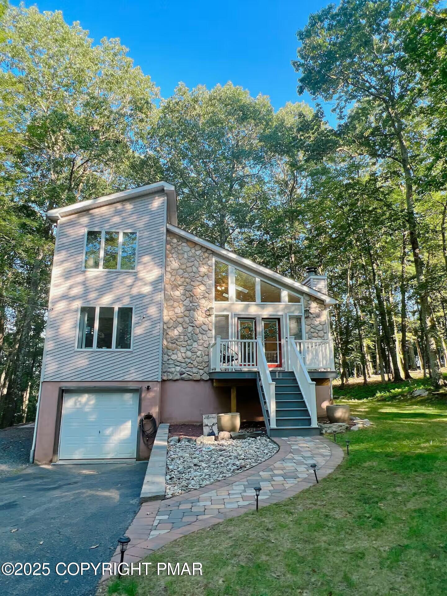 445 Hyland Drive