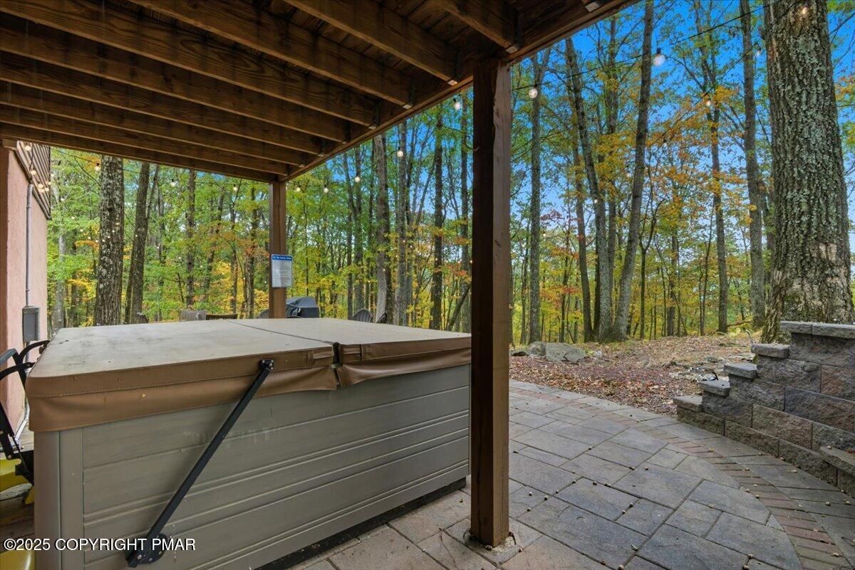 445 Hyland Drive