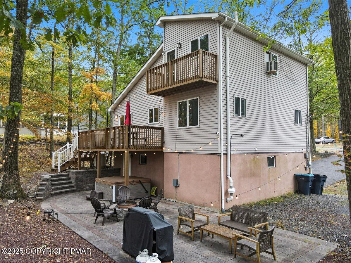 445 Hyland Drive