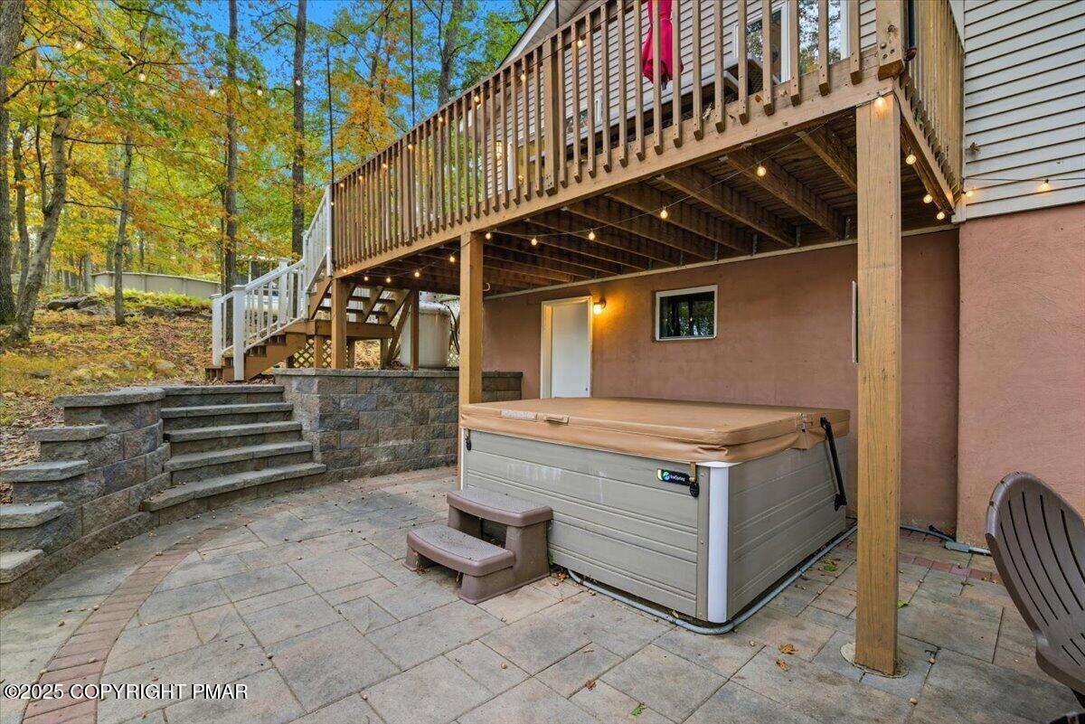 445 Hyland Drive