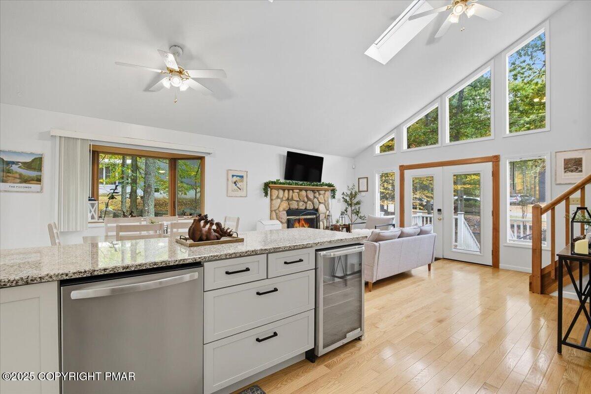 445 Hyland Drive