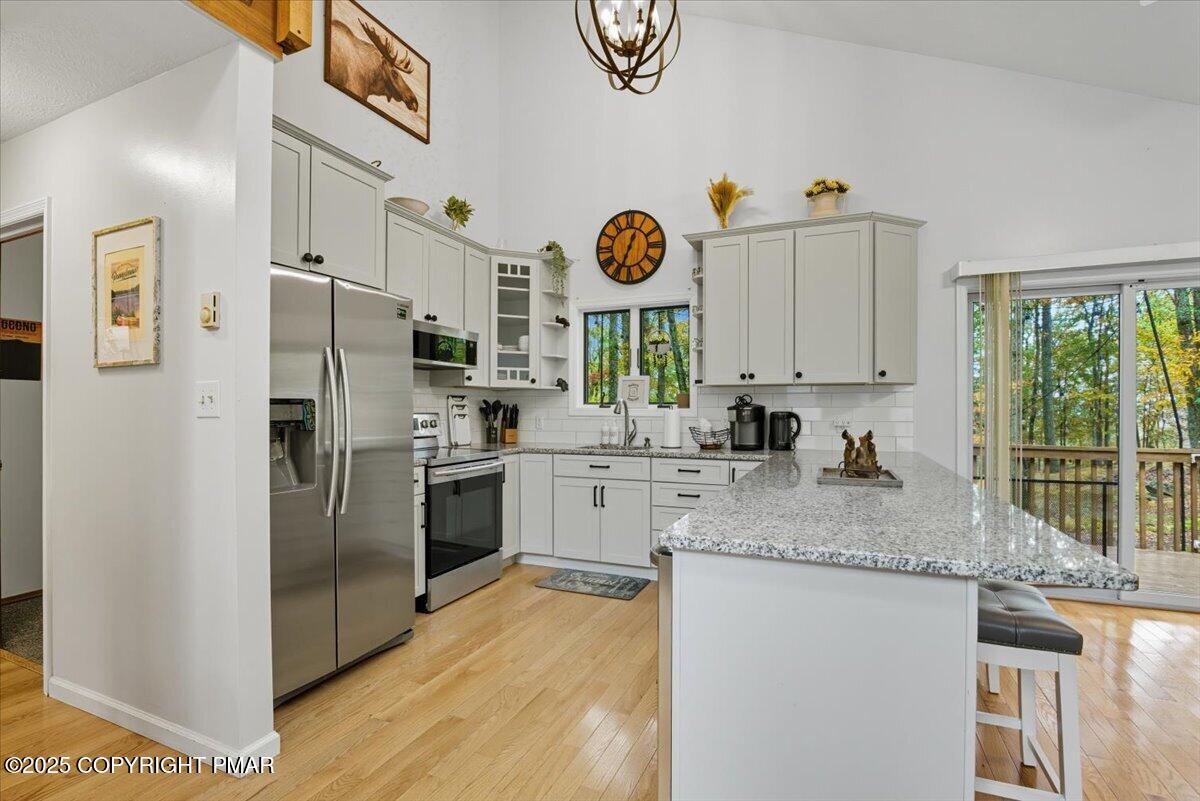 445 Hyland Drive
