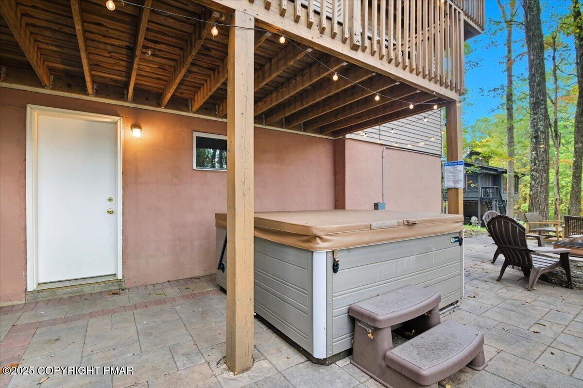 445 Hyland Drive