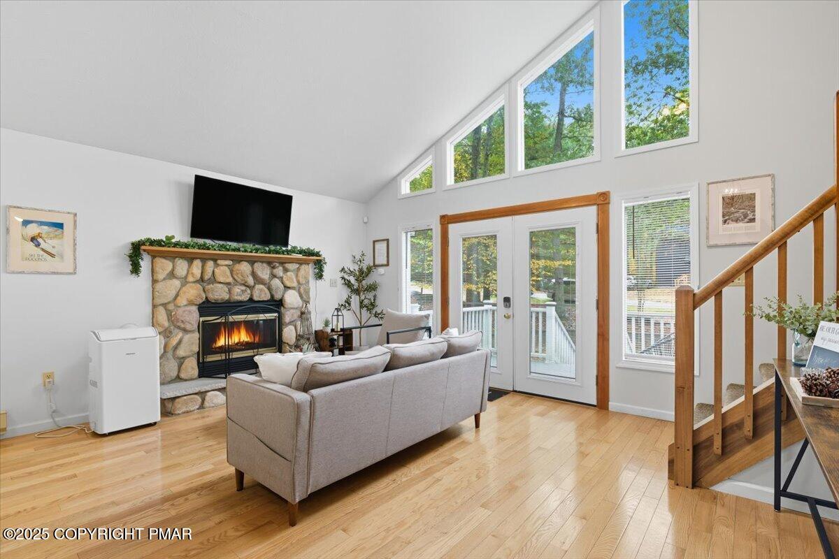 445 Hyland Drive