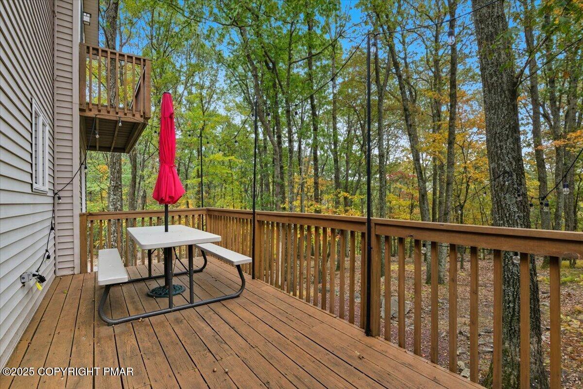 445 Hyland Drive