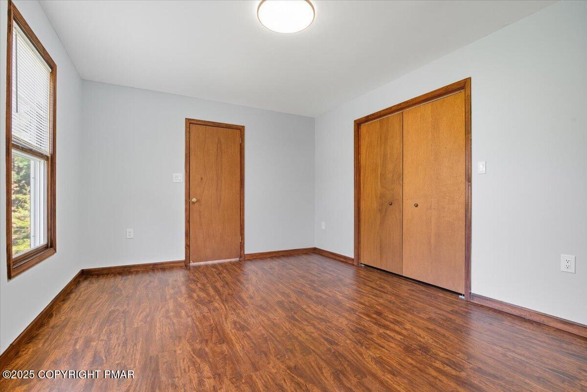 707 Avenue F