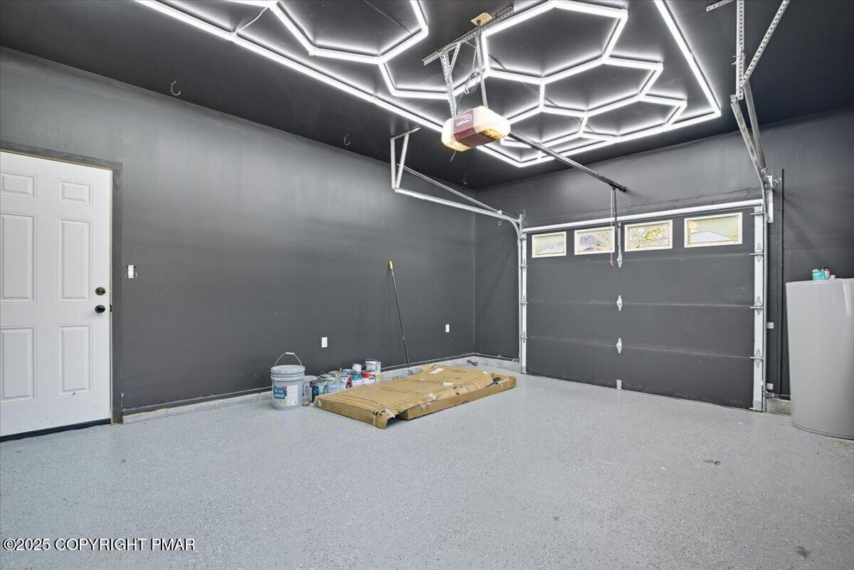 707 Avenue F